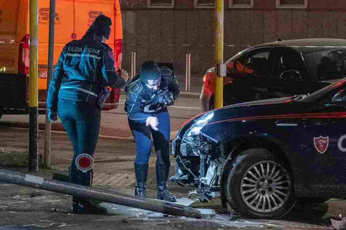 Ramy Elgaml, le proteste a Corvetto per il 19enne morto durante un inseguimento dei carabinieri