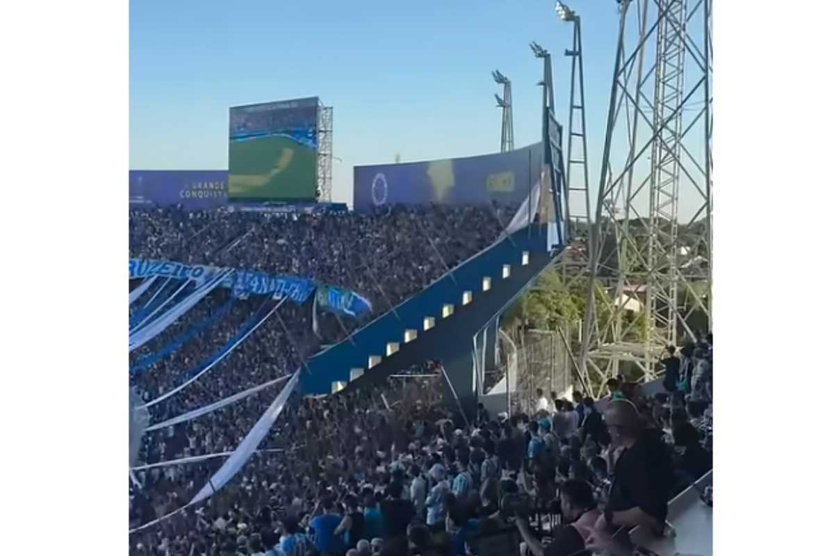 stadio si muove tifosi cruzeiro