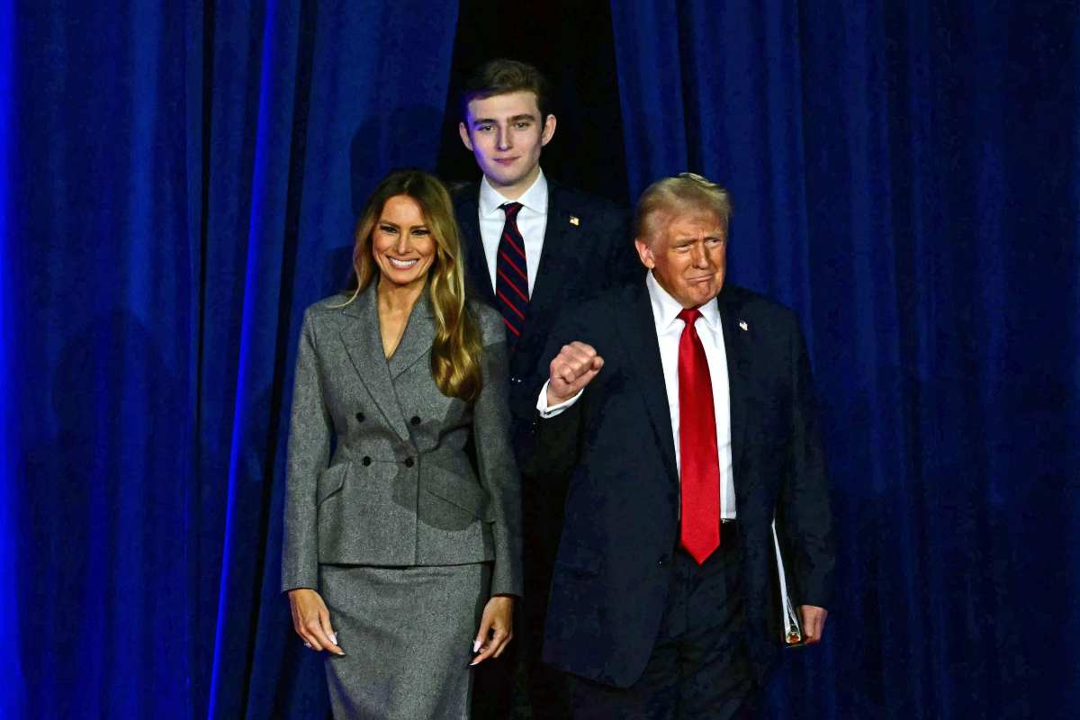 trump con moglie e figlio a palm beach dopo la vittoria alle elezioni Usa 2024