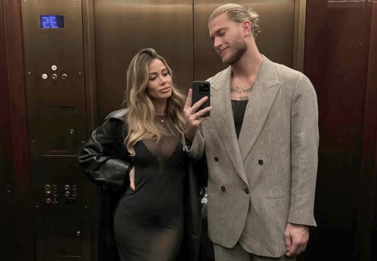 Diletta Leotta e Karius si fanno un selfie in ascensore