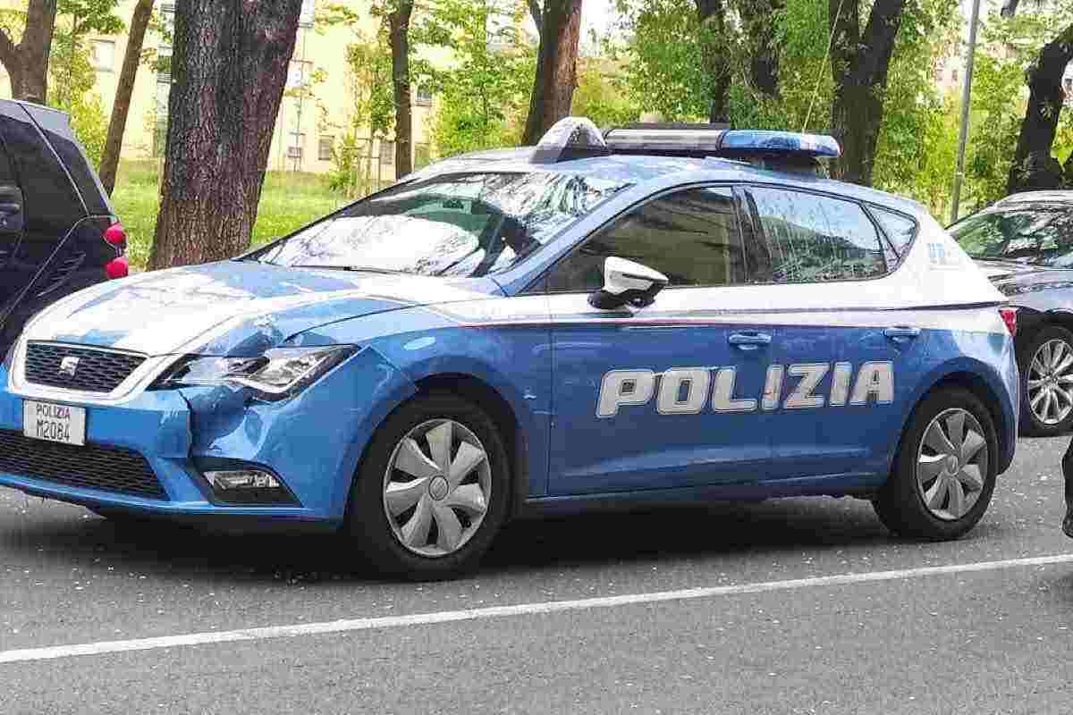 Volante della polizia