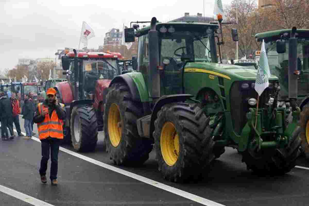 Una manifestazione degli agricoltori in Francia