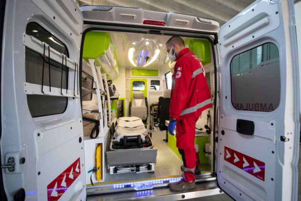 l'interno di una ambulanza