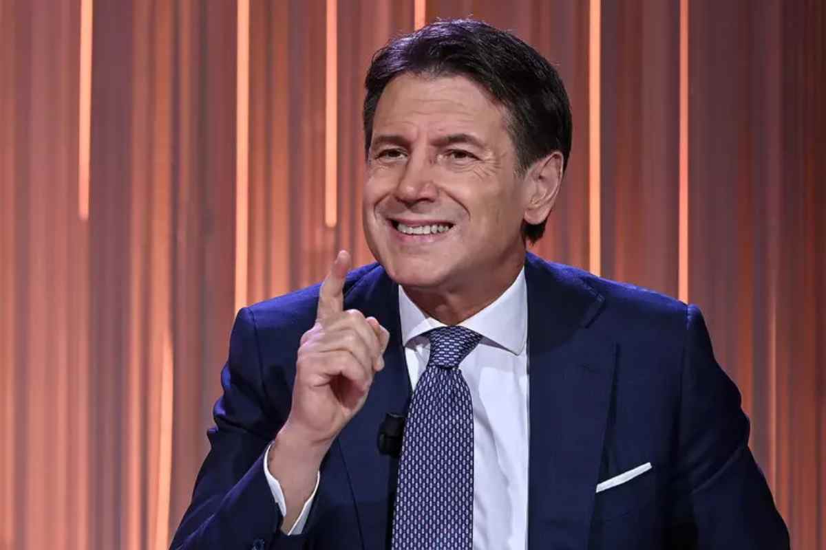 L'ex premier Giuseppe Conte