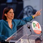 elly schlein ad un convegno pd