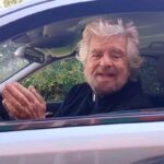 Beppe Grillo nel video contro Conte di qualche settimana fa