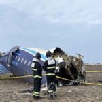 L'aereo precipitato in Kazakistan