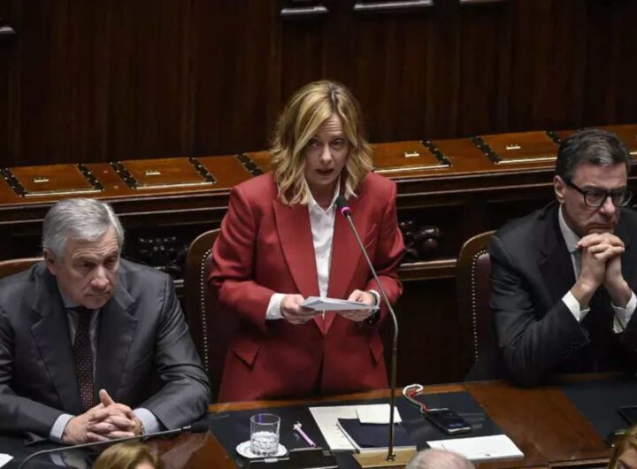 Meloni interviene in Parlamento