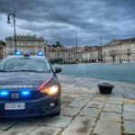 carabinieri sul molo di trieste