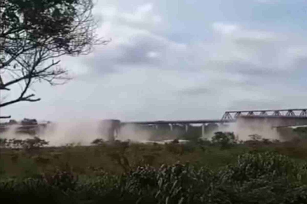 Il ponte che crolla in diretta in Brasile