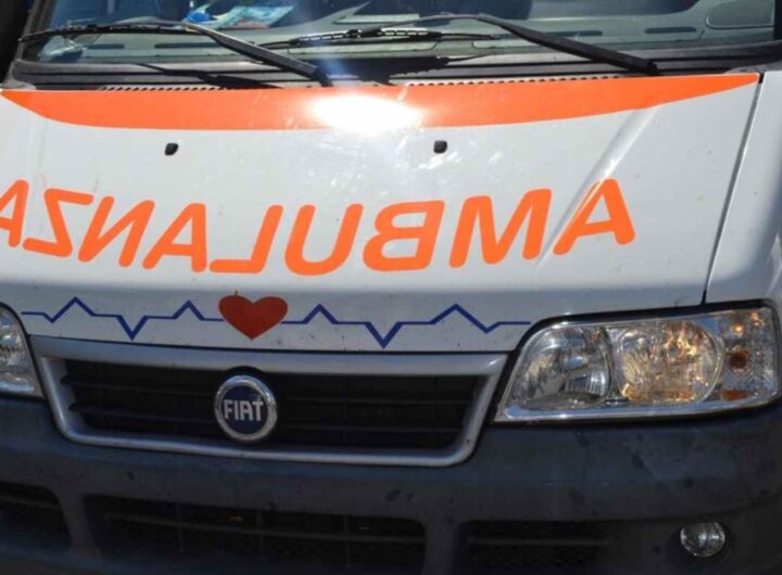 Un'ambulanza