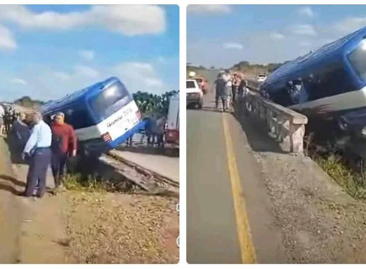 Il minibus uscito di strada a Cuba