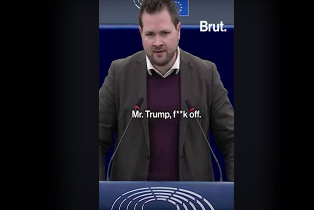 Il video dell'eurodeputato danese che insulta Trump