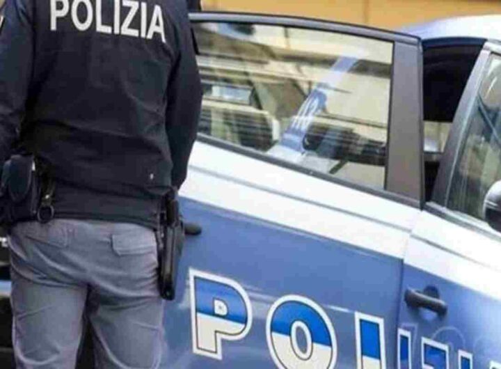 Un agente di polizia