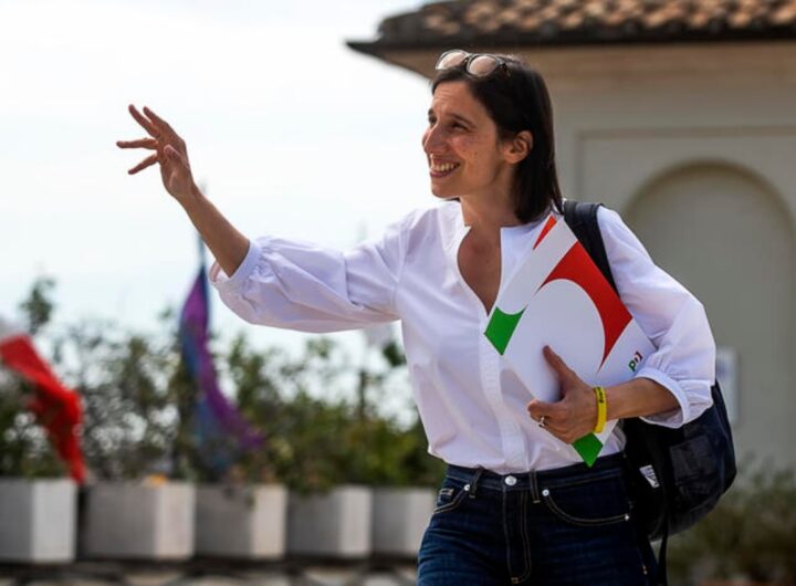 Elly Schlein sarà in piazza del popolo