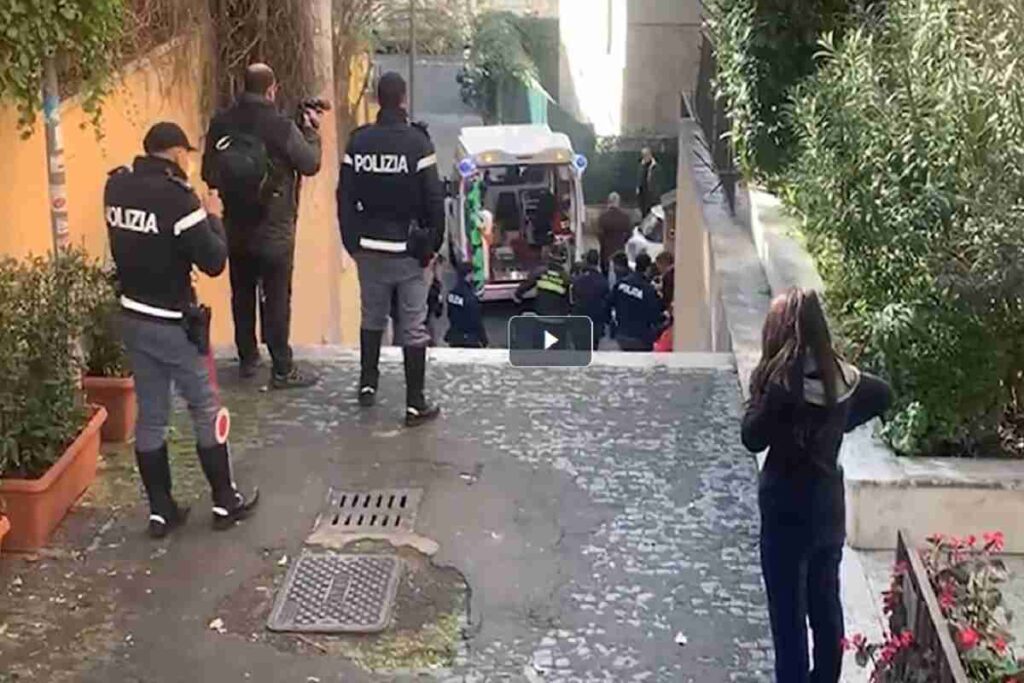 Soccorsi nella clinica dove si è ferito un 29enne a Roma