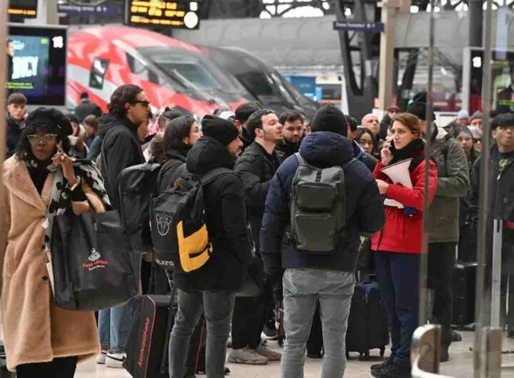 Un po' di sano caos in una stazione dei treni