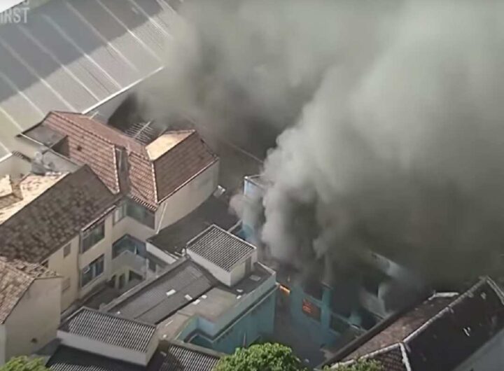 L'incendio in una fabbrica a Rio de Janeiro