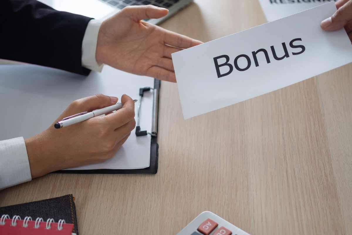 Bonus, luce e gas: come richiederli per una riduzione delle bollette e un vero risparmio