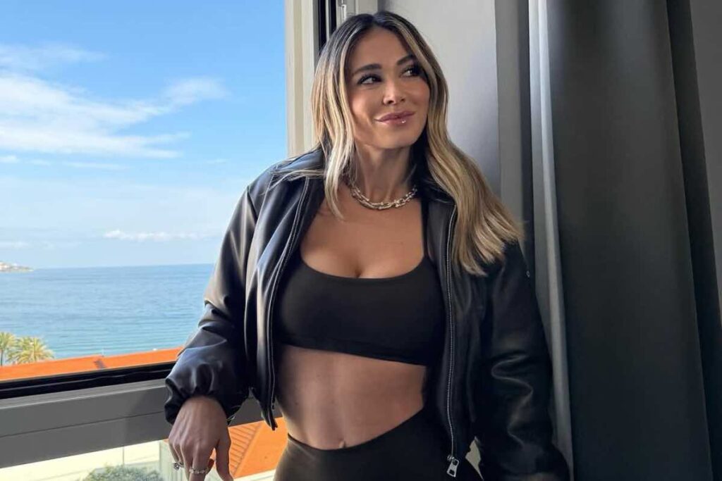 Diletta Leotta in albergo a Sanremo