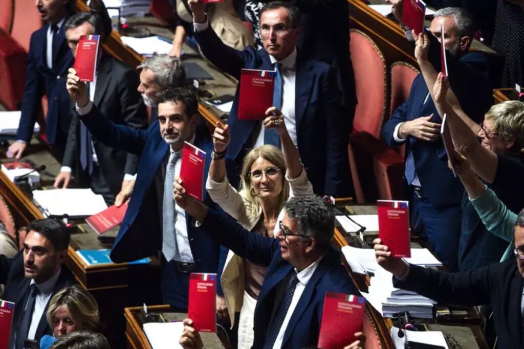 opposizioni pritestano alla Camera