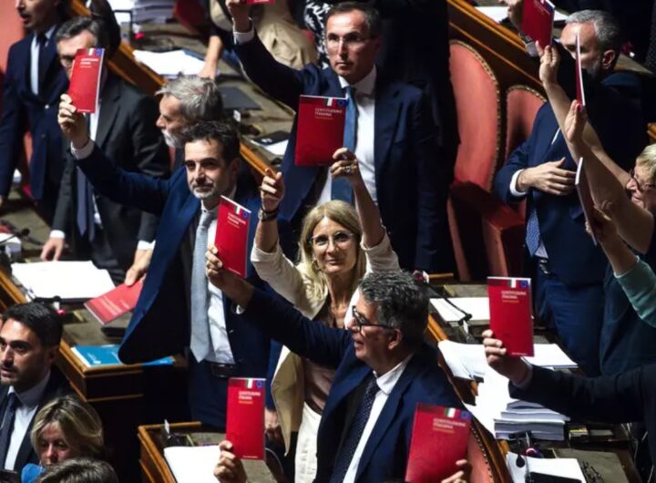 opposizioni pritestano alla Camera