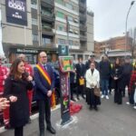 L'inaugurazione del defibrillatore a Centocelle