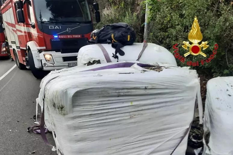 salerno incidente camion ecoballe