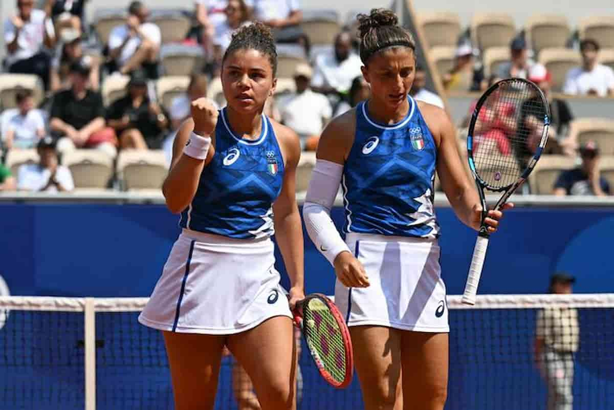 Tennis, trionfo azzurro a Doha: Errani e Paolini regine del doppio 