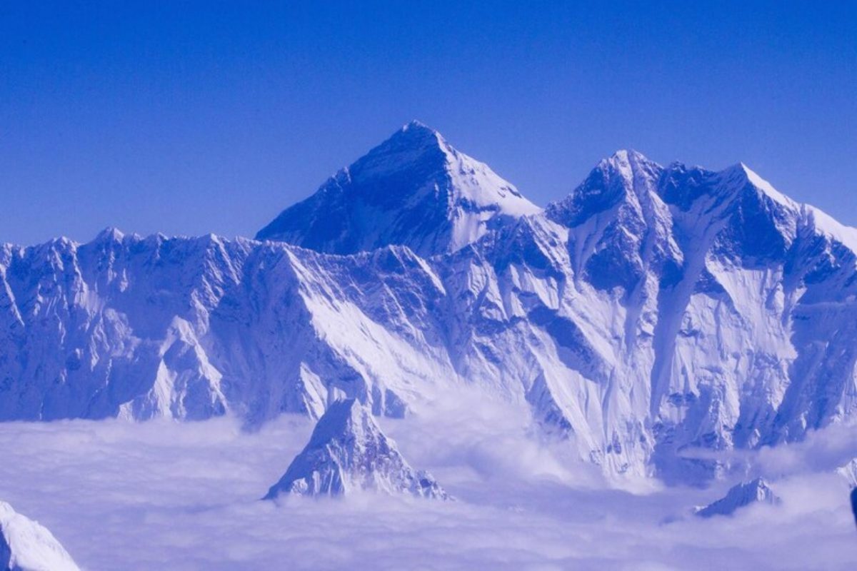 una veduta dell'everest