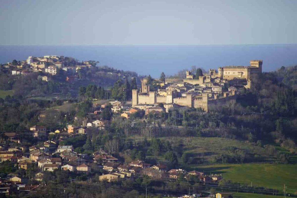 il borgo di Gradara