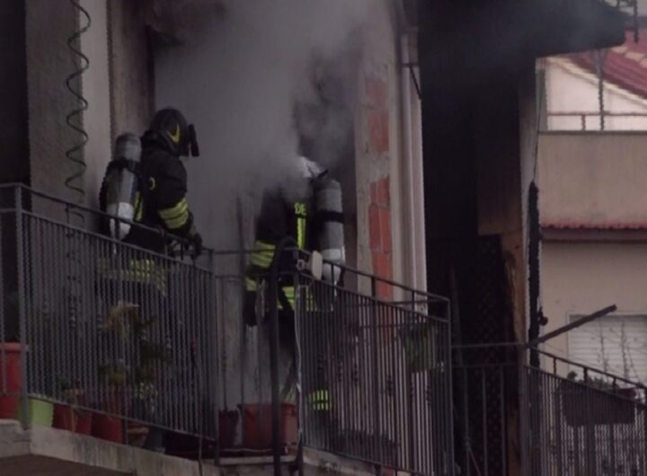 L'incendio a Caltabellotta