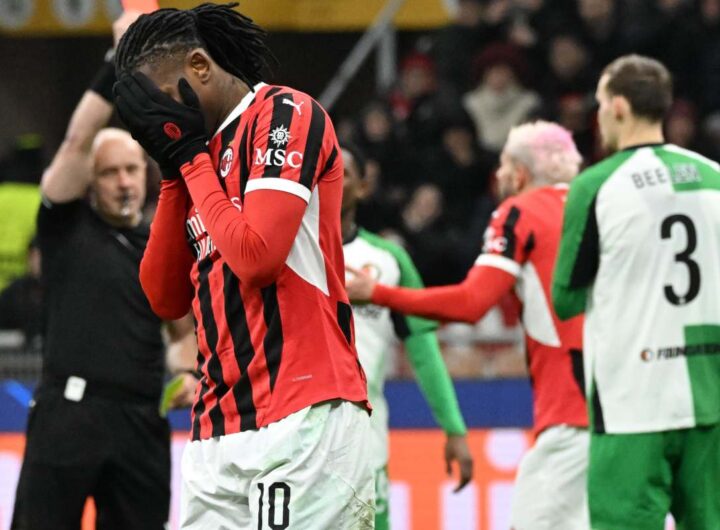 leao deluso in milan-feyenoord