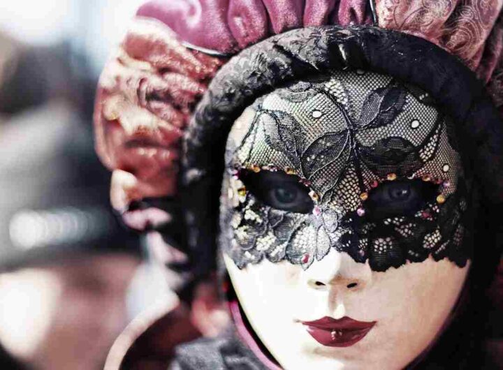 una maschera di Carnevale