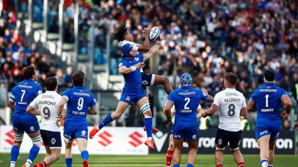 Rugby, troppa Francia per l’Italia: tracollo azzurro all’Olimpico (24-73)