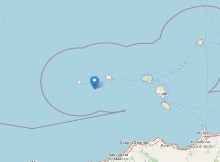 L'epicentro del terremoto avvenuto al largo di Messina