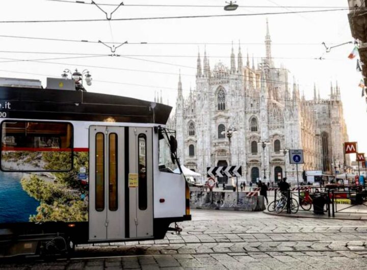 un tram a milano