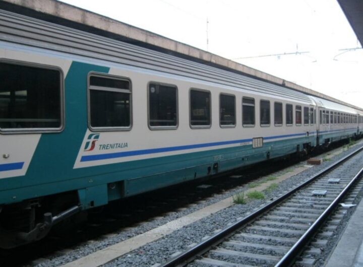 un treno regionale