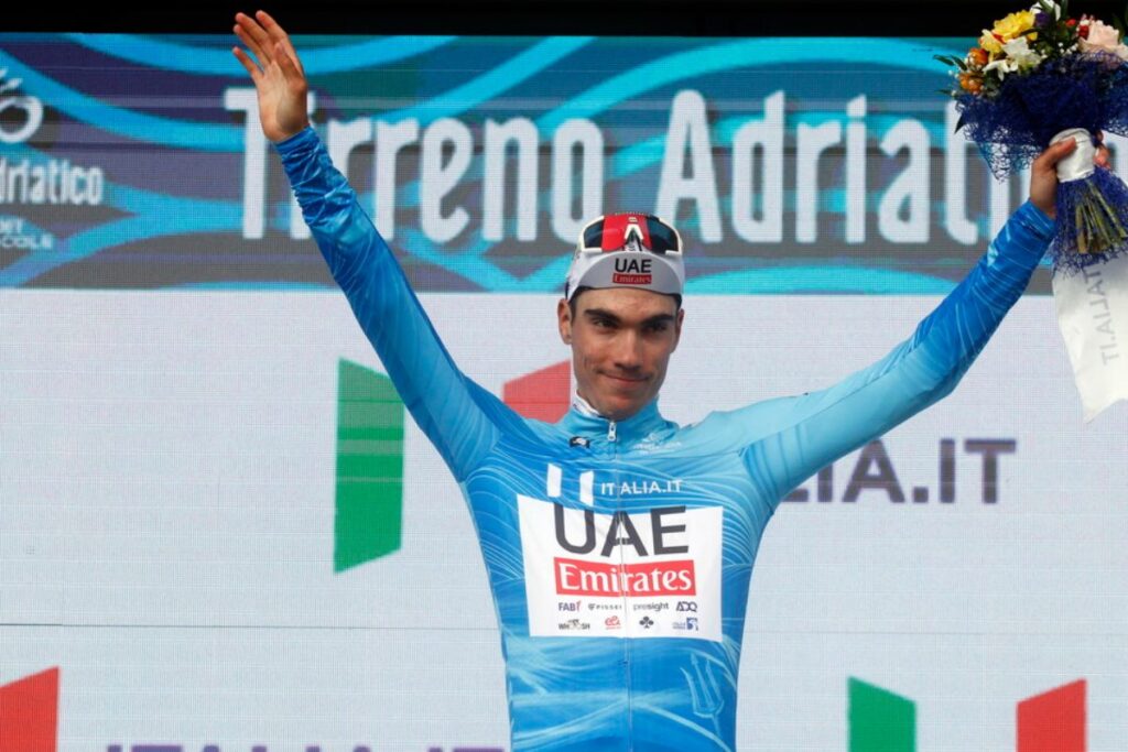 Tirreno-Adriatico: Ayuso ha vinto la Corsa dei Due Mari, secondo Ganna, Jonathan Milan primo a San Benedetto