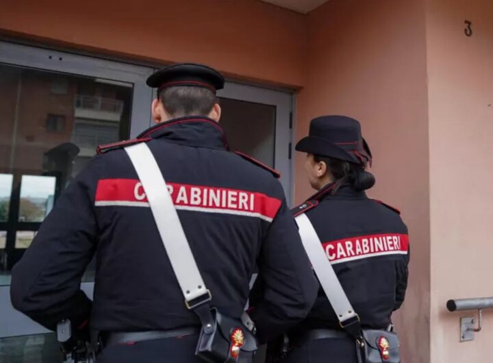 due carabinieri