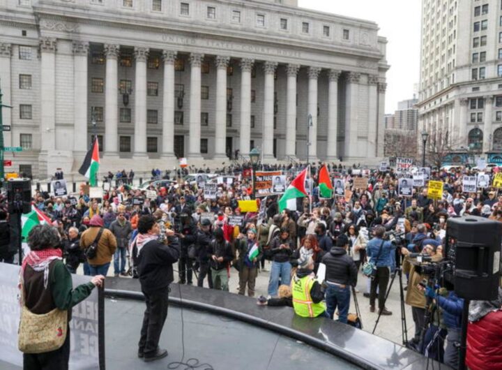 Studenti protestano Columbia University