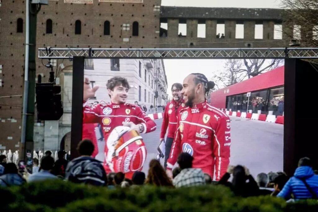 hamilton e leclerc a piazza castello milano