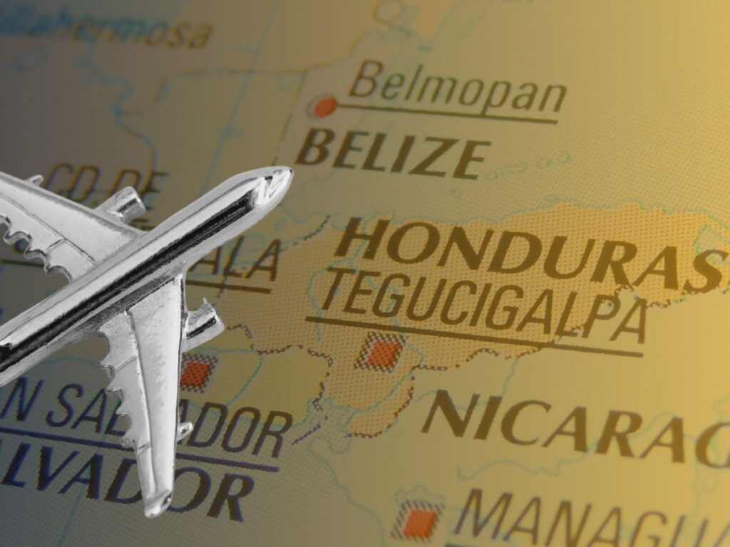 traiettoria aereo honduras