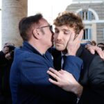 Massimo Ghini e Paolo Ciavarro alla Chiesa degli Artisti durante i funerali di Eleonora Giorgi