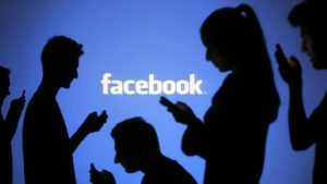 Facebook-dati-governi