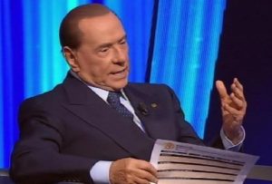 Silvio Berlusconi: "Migranti sono una bomba sociale, via in 600mila"