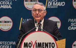 Emilio Carelli: "Il Movimento 5 Stelle non è contro Mediaset" (foto Ansa)