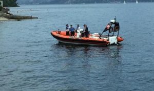 Lago di Como, sub muore durante una immersione. Grave un altro sommozzatore (foto d'archivio Ansa)