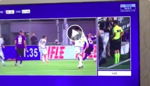 Fiorentina-Cagliari, Barella-Chiesa: penalty awarded with var (VIDEO)