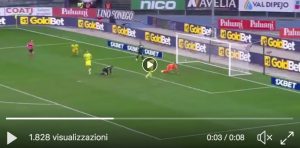 Giaccherini, autogol assurdo in Chievo-Sassuolo (VIDEO): ma perché?!